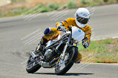 media/May-31-2025-Classic Track Day (Sat) [[da23ab3028]]/Group B/Session 3 (Turns 10 and 11)/